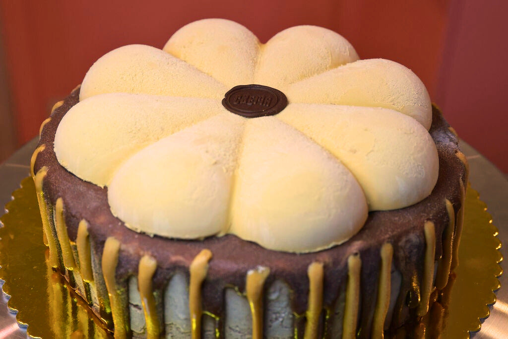 Chocolate Dulce de Leche Cake 8"