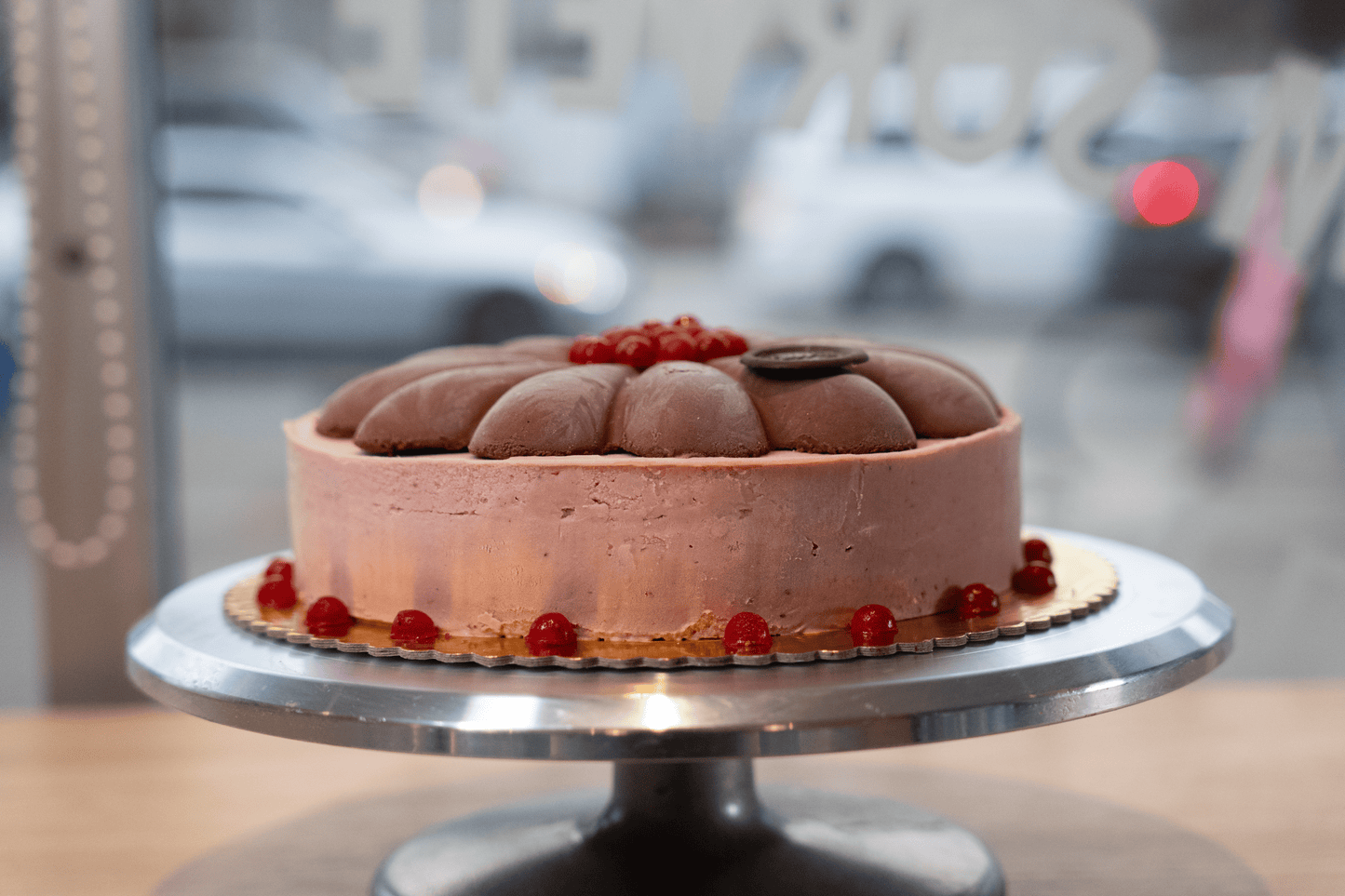 Berry Chocolate Cake 8"