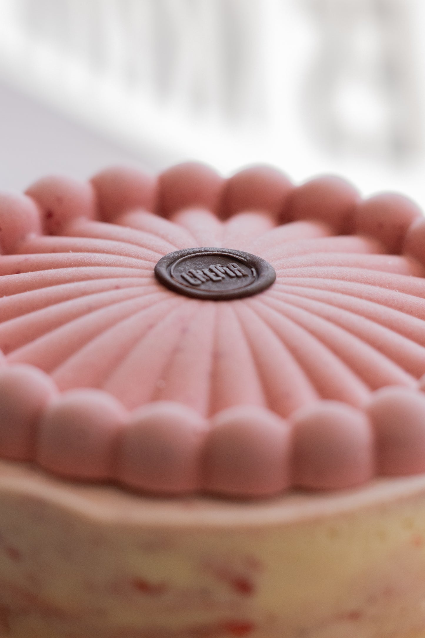 Sweet Berry Cake 8"